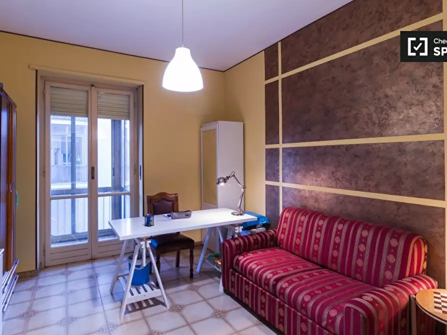 Camera condivisa in affitto in Via Quarto dei Mille a Torino