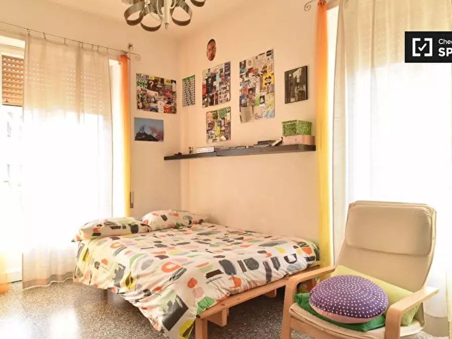 Camera condivisa in affitto in Via Rosa Raimondi Garibaldi, 119, 00145 Roma RM, Italy a Roma