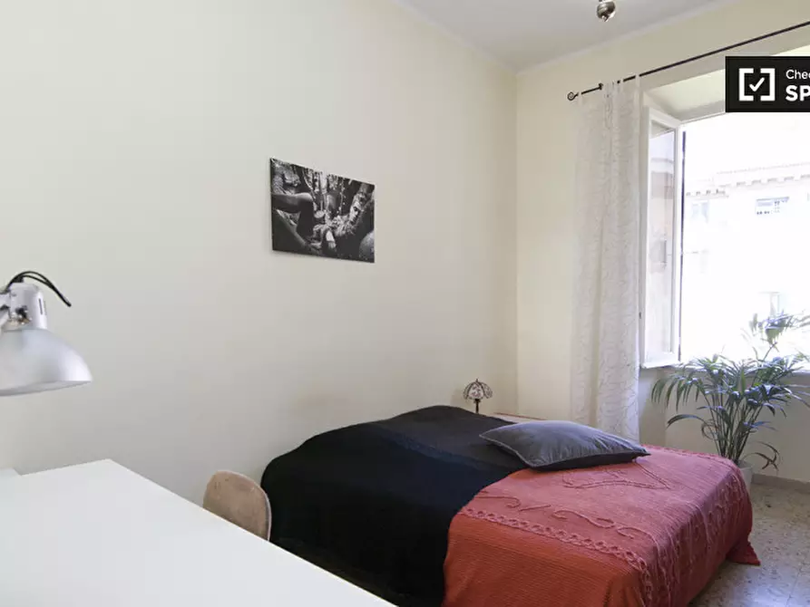 Camera condivisa in affitto in Via Taranto a Roma