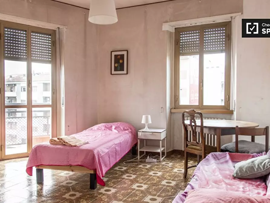Camera condivisa in affitto in Via Bartolomeo Colleoni a Roma