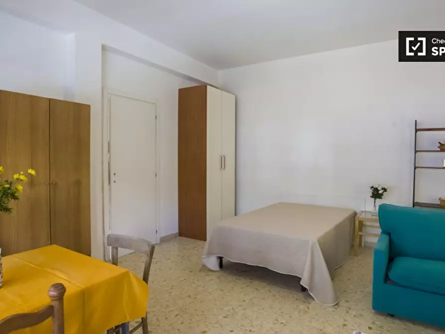 Camera condivisa in affitto in Via Tomaso Monicelli a Roma