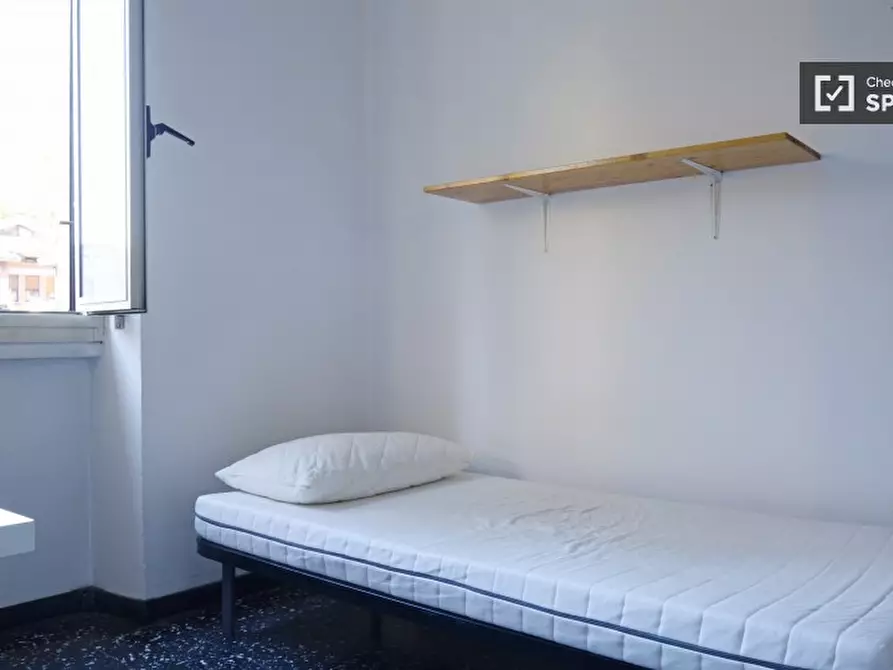 Camera condivisa in affitto in via Baveno a Milano