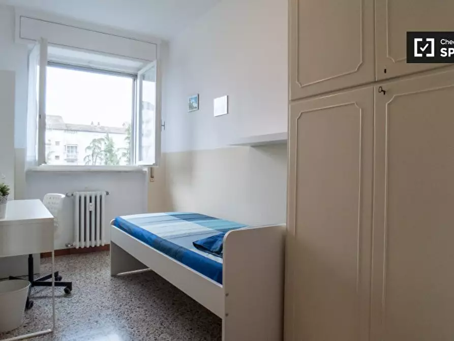 Camera condivisa in affitto in Via Lucca, 20152 Milano MI, Italy a Milano
