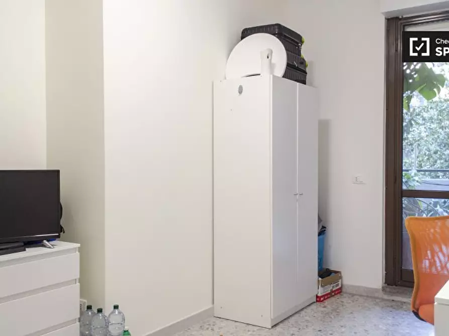 Camera condivisa in affitto in Via Umberto Saba, 00144 Roma RM, Italy a Roma