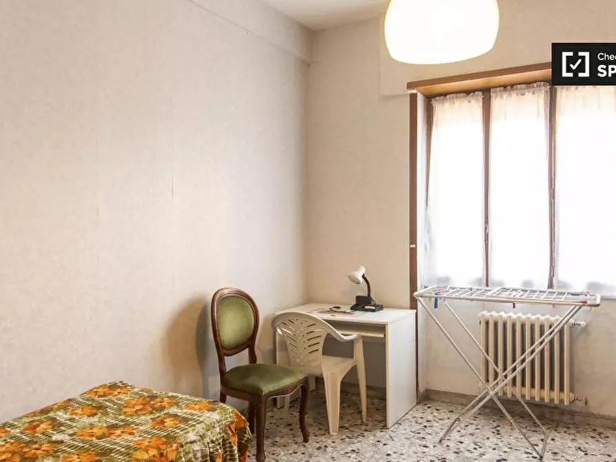 Camera condivisa in affitto in Via di Val Tellina a Roma