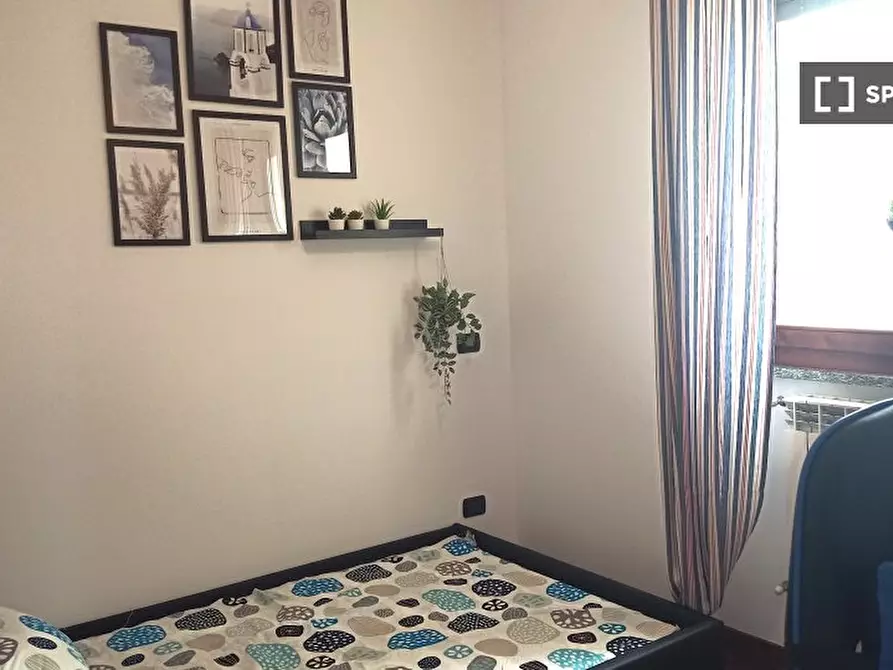 Immagine 3 di Camera condivisa in affitto  in Via Carlo Imbonati a Milano