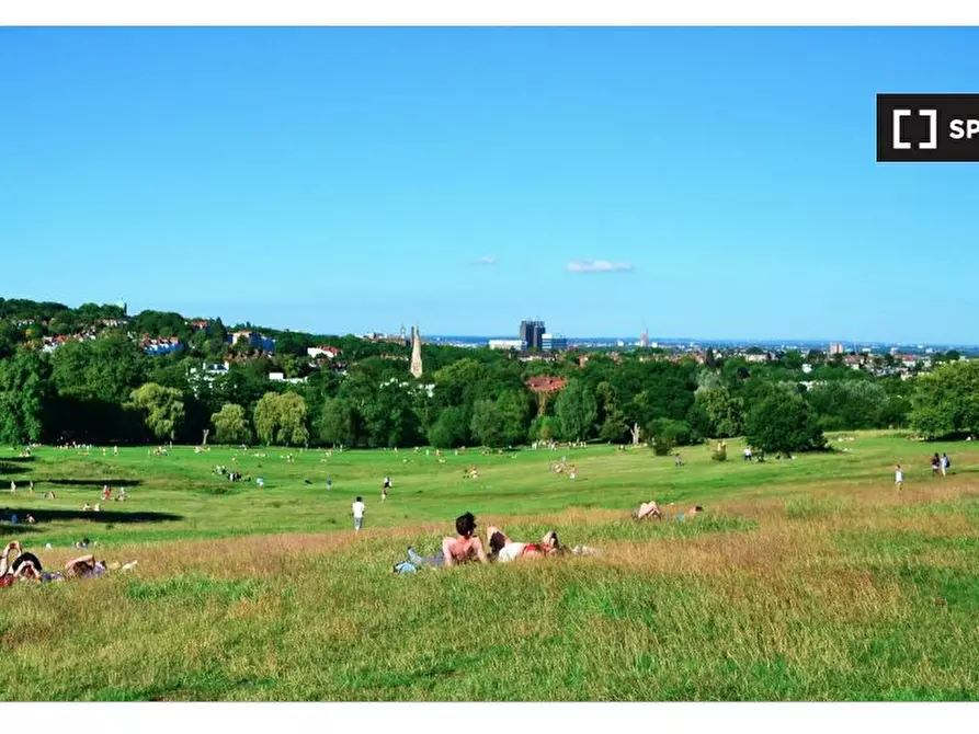 Immagine 7 di Camera condivisa in affitto  in Aylmer Rd a Barnet