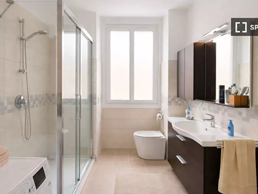 Immagine 9 di Camera condivisa in affitto  in Giulio e Corrado Venini a Milano