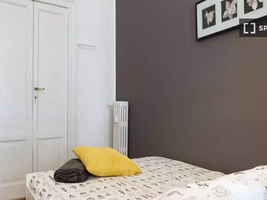 Immagine 4 di Camera condivisa in affitto  in Via Carlo Farini a Milano