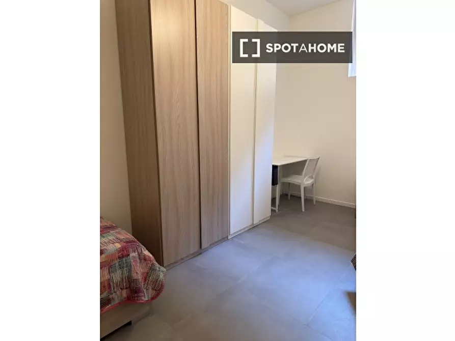 Immagine 2 di Camera condivisa in affitto  in Via Pietro Marocco a Milano