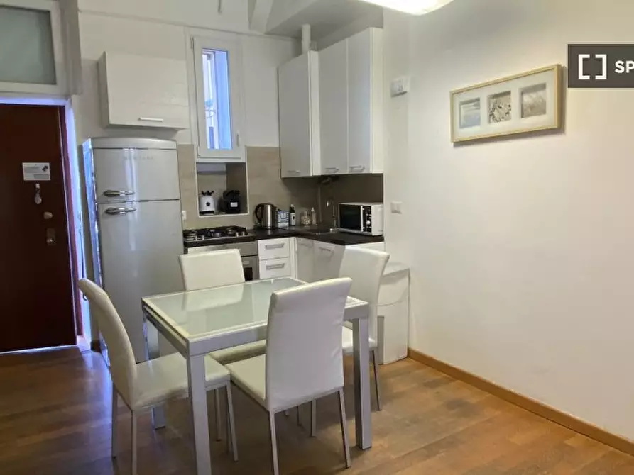 Immagine 6 di Appartamento in affitto  in Corso di Porta Ticinese a Milano