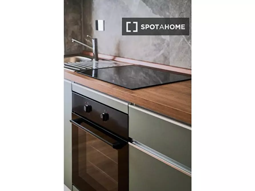 Immagine 5 di Appartamento in affitto  in Via Gabriello Chiabrera a Roma