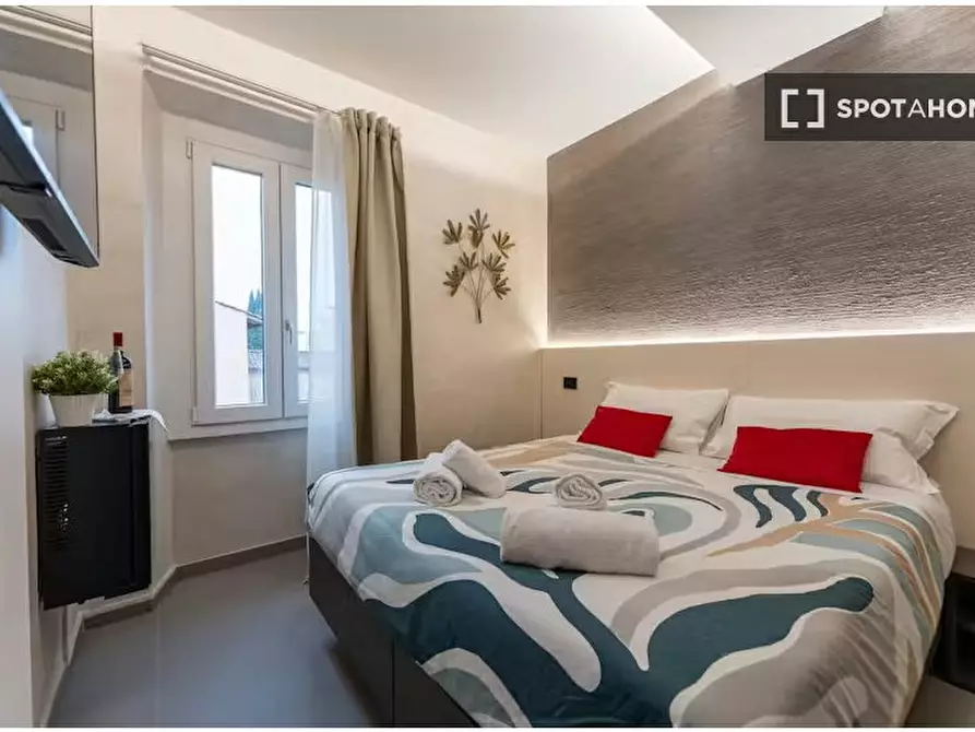 Immagine 5 di Camera condivisa in affitto  in Via Faenza a Firenze