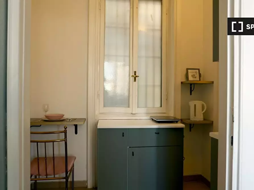 Immagine 2 di Ufficio in affitto  in Via dei Piatti a Milano