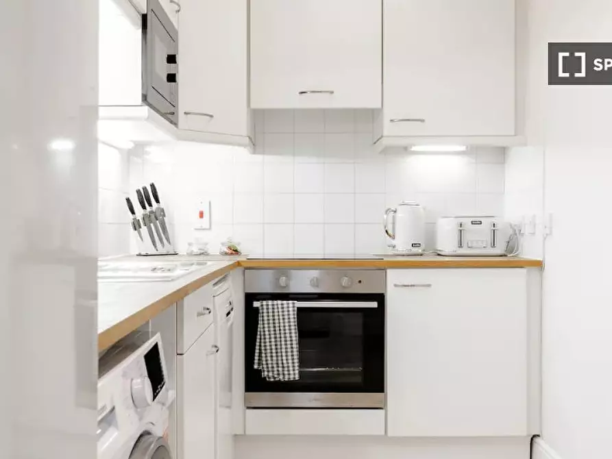 Immagine 8 di Appartamento in affitto  in -41 Nottingham Pl a Paddington