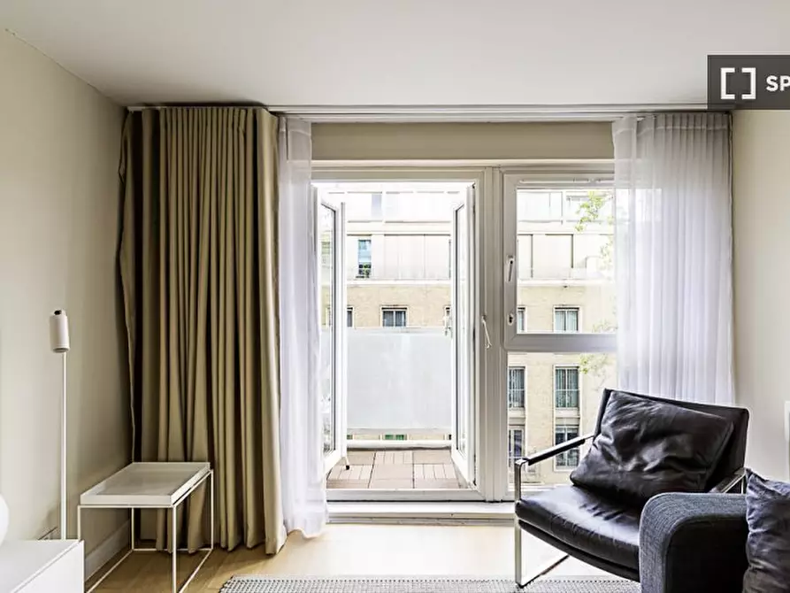 Immagine 4 di Appartamento in affitto  in Flat a 