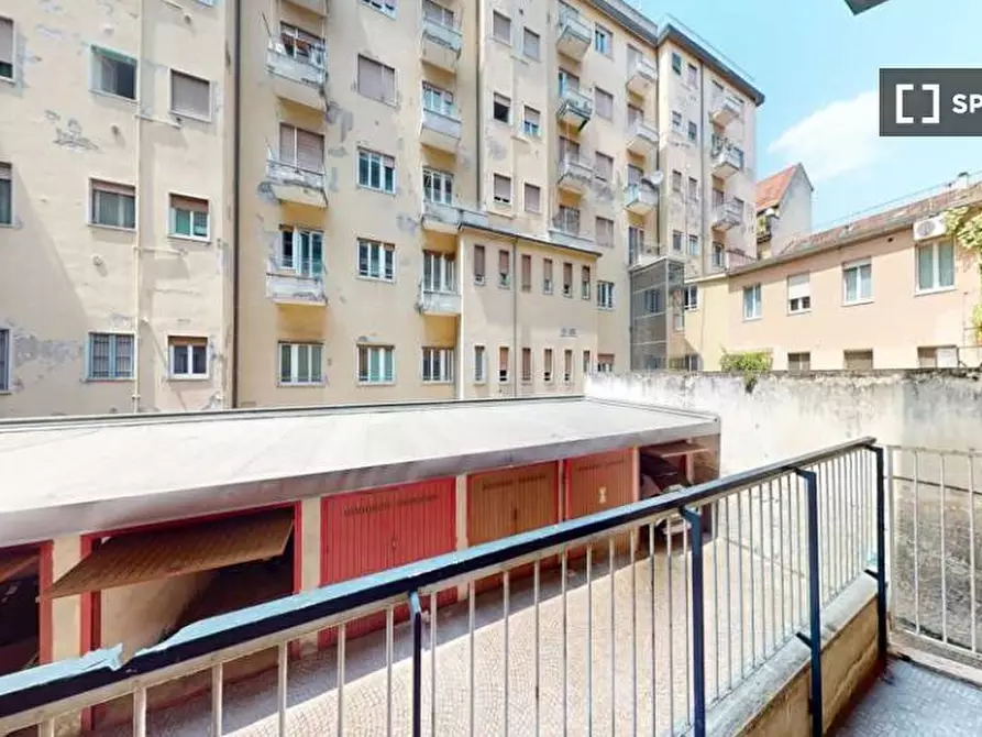 Immagine 10 di Camera condivisa in affitto  in Via Anco Marzio a Milano