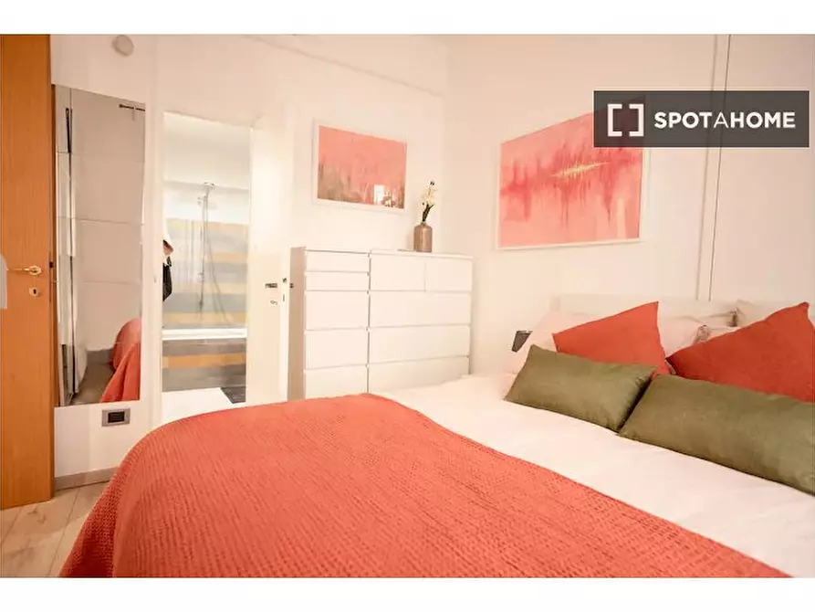 Immagine 2 di Appartamento in affitto  in Via Nino Bixio a Milano