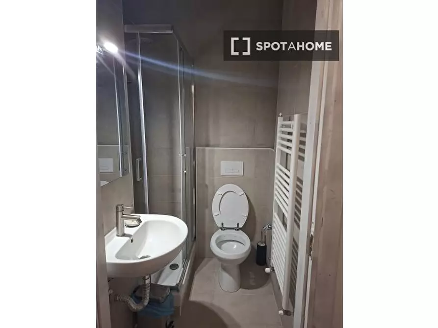 Immagine 7 di Camera condivisa in affitto  in Via Giacomo di Mino a Siena