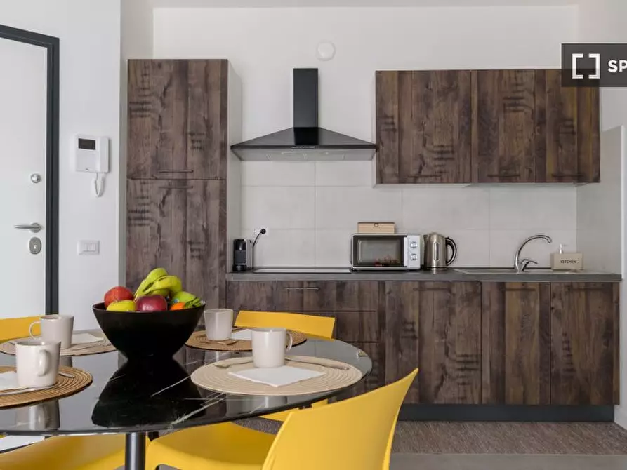 Immagine 13 di Appartamento in affitto  in Via delle Mimose a Roma