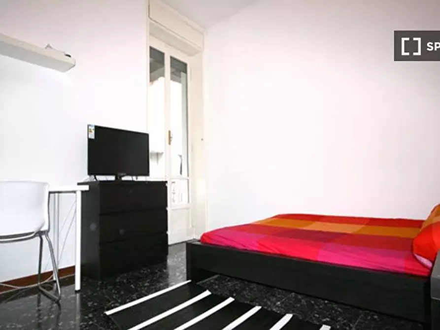 Immagine 2 di Camera condivisa in affitto  in Via Lecco a Milano