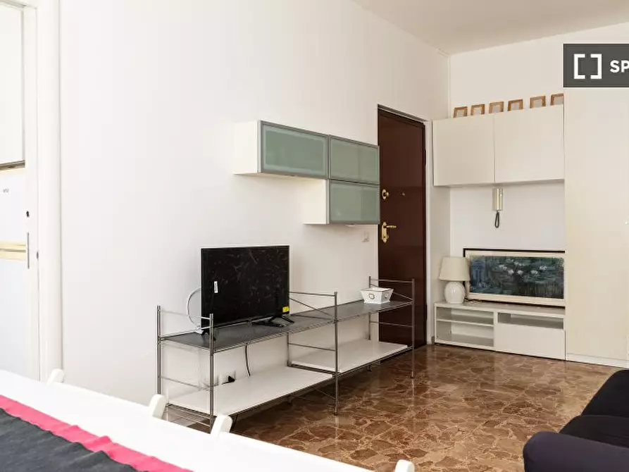 Immagine 10 di Appartamento in affitto  in Viale Giovanni da Cermenate a Milano