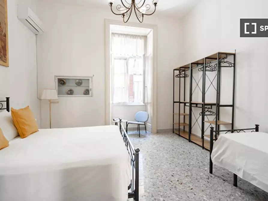 Immagine 11 di Appartamento in affitto  in Via Arte della Lana a Napoli