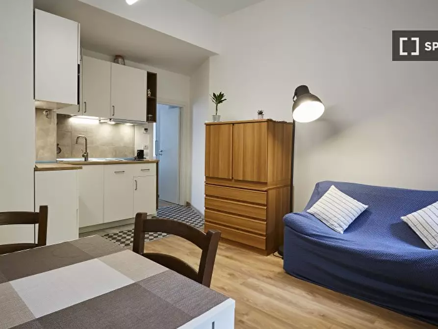 Immagine 2 di Appartamento in affitto  in Via Vigevano a Milano