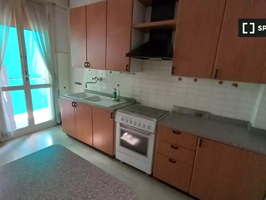 Immagine 7 di Camera condivisa in affitto  in Piazza S. Francesco a Bologna