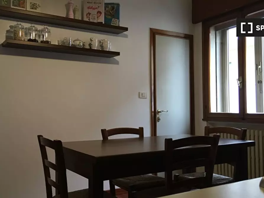 Immagine 9 di Camera condivisa in affitto  in Via Federico Confalonieri a Padova