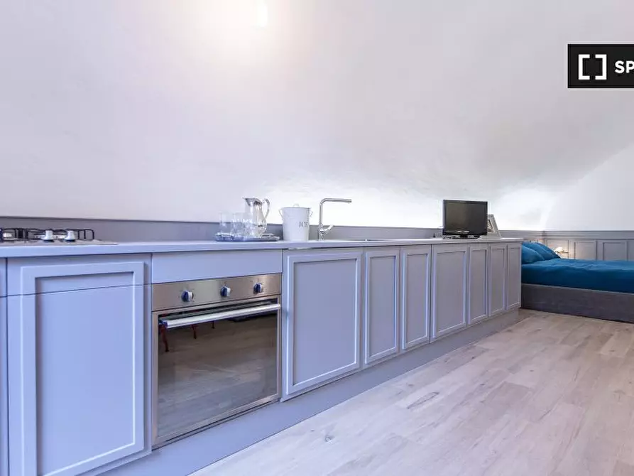 Immagine 5 di Appartamento in affitto  in Via di S. Giovanni Decollato a Roma