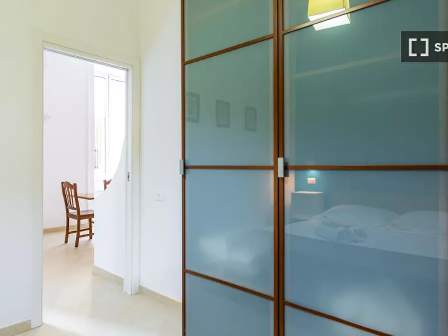 Immagine 16 di Appartamento in affitto  in Via Suor Orsola a Napoli