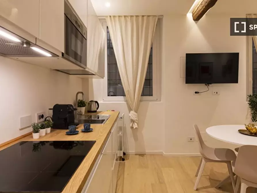 Immagine 3 di Appartamento in affitto  in Corso di Porta Ticinese a Milano