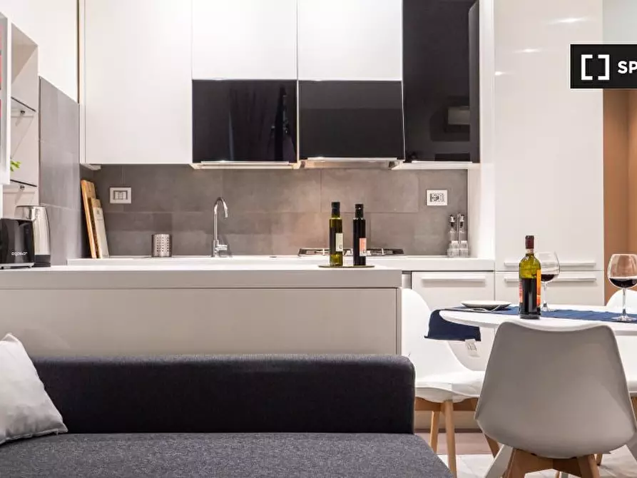 Immagine 4 di Appartamento in affitto  in Via Cenisio a Milano