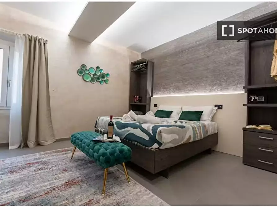 Immagine 7 di Camera condivisa in affitto  in Via Faenza a Firenze