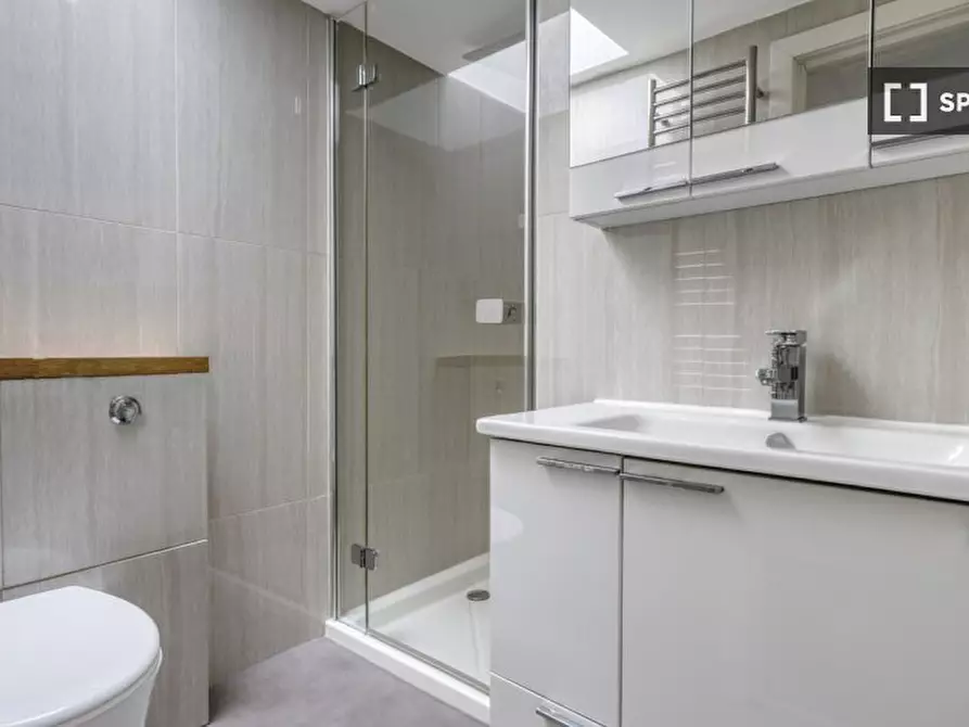 Immagine 15 di Appartamento in affitto  in Upper Montagu St a Paddington