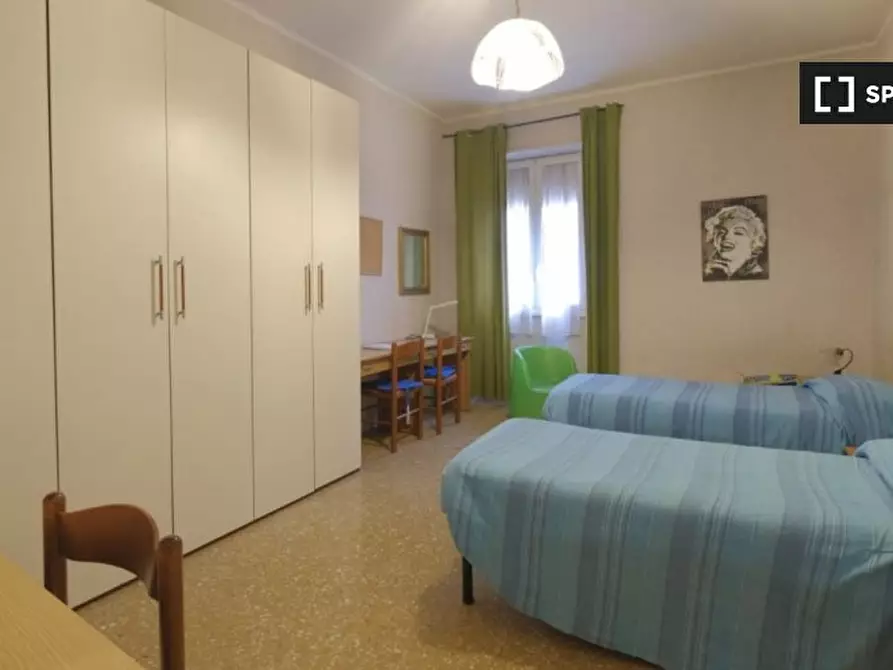 Immagine 16 di Camera condivisa in affitto  in Viale Guglielmo Marconi, 00146 Roma RM, Italy a Roma