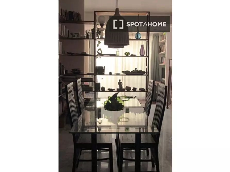 Immagine 6 di Camera condivisa in affitto  in Via di S. Calepodio a Roma