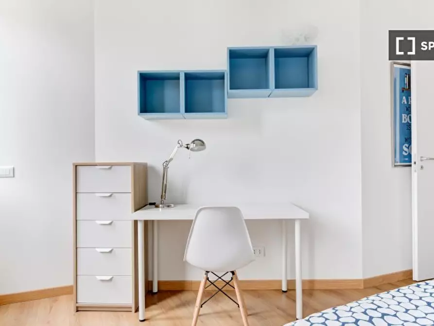 Immagine 5 di Camera condivisa in affitto  in Via Stromboli a Milano