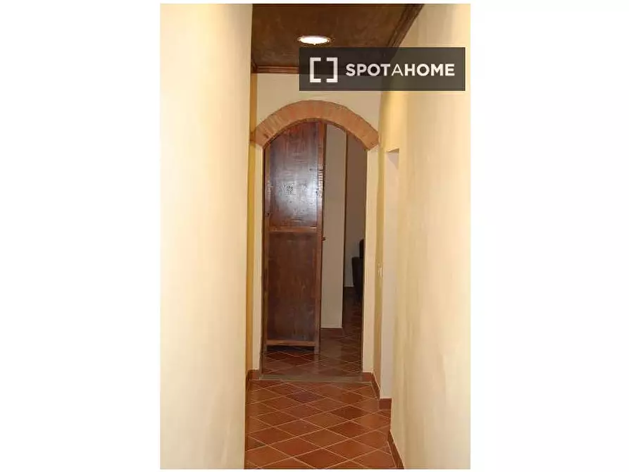 Immagine 12 di Ufficio in affitto  in Via dei Cerchi a Firenze