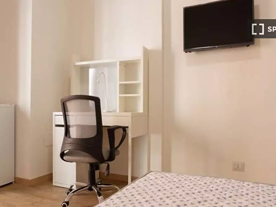 Immagine 11 di Camera condivisa in affitto  in VIA STRADIVARI a Milano