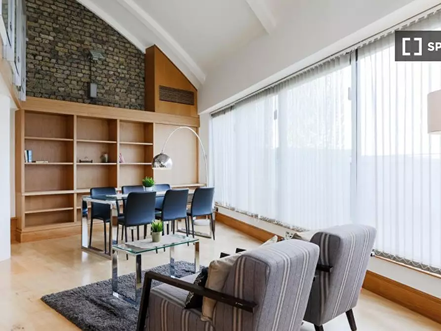 Immagine 13 di Appartamento in affitto  in Monument St a 