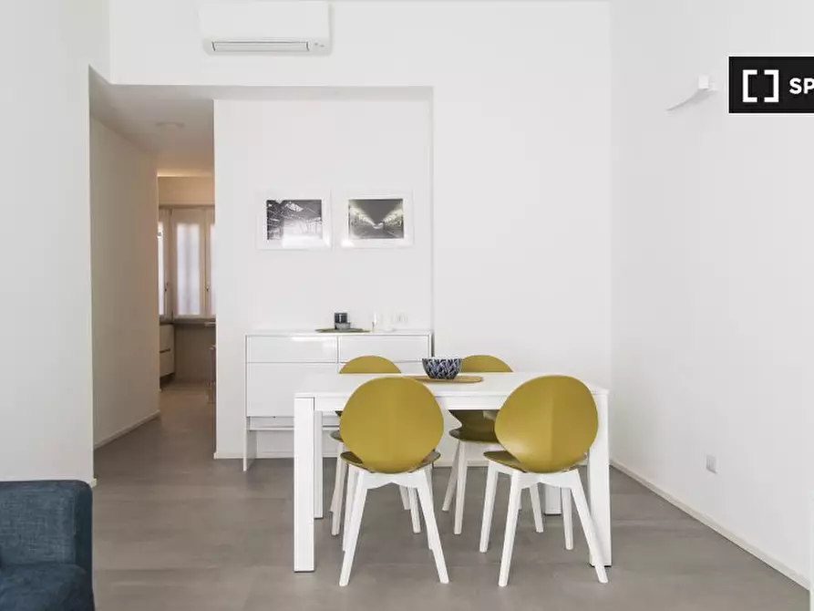 Immagine 8 di Appartamento in affitto  in Via Meravigli a Milano