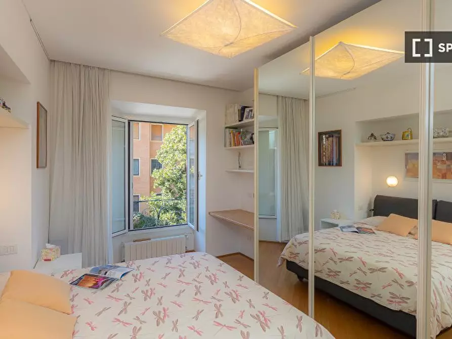 Immagine 10 di Appartamento in affitto  in Viale Giulio Cesare a Roma