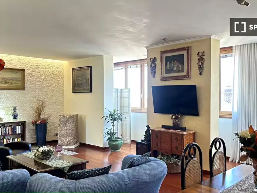 Immagine 6 di Appartamento in affitto  in Via Buccari a Roma