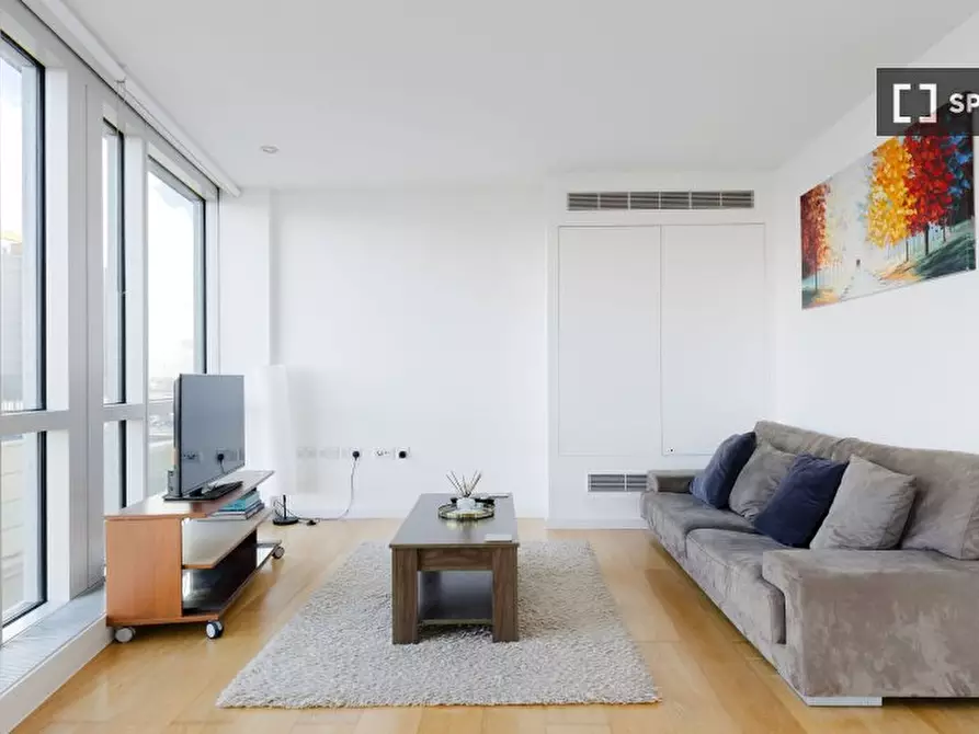 Immagine 2 di Appartamento in affitto  in Fairmont Ave a Poplar