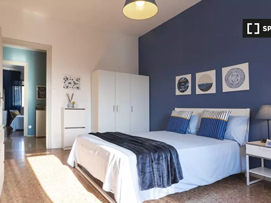 Immagine 6 di Camera condivisa in affitto  in Corso Massimo d'Azeglio a Torino