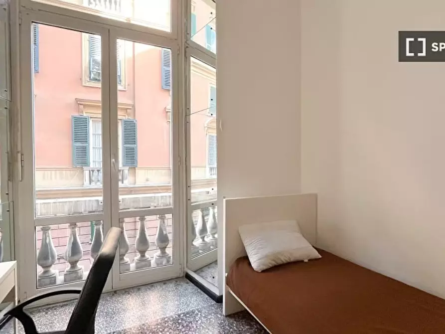 Immagine 7 di Camera condivisa in affitto  in Via Caffaro a Genova