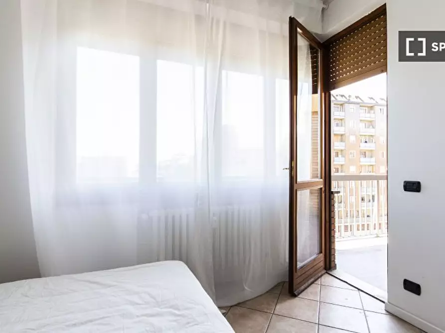 Immagine 10 di Camera condivisa in affitto  in Via Melchiorre Gioia a Milano