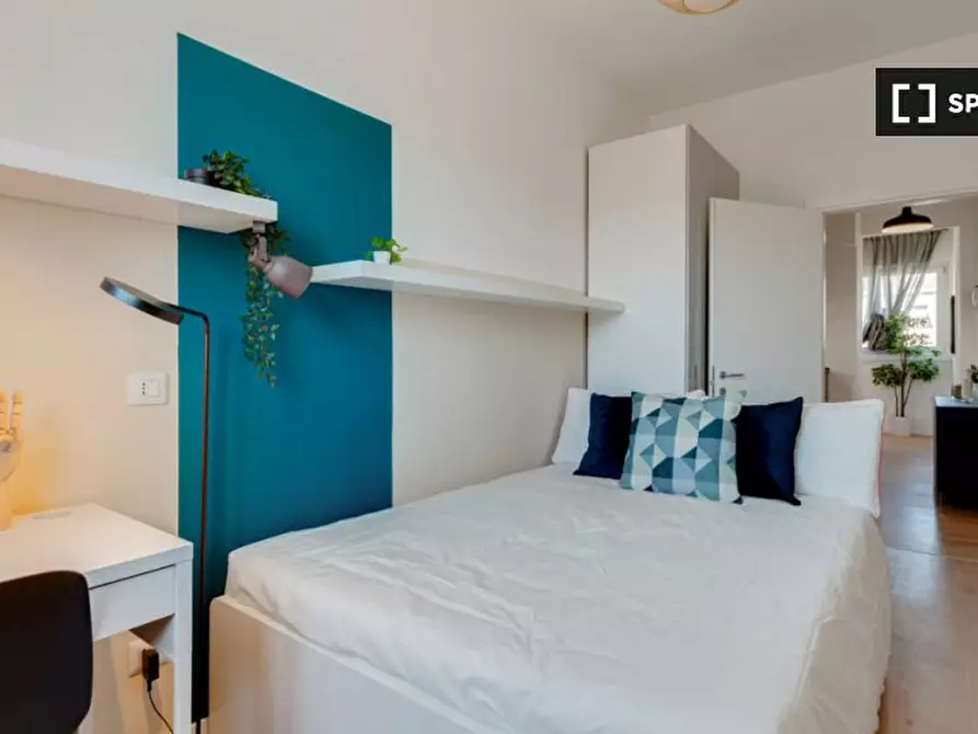 Immagine 4 di Camera condivisa in affitto  in Via F.R.Lamennais a Milano